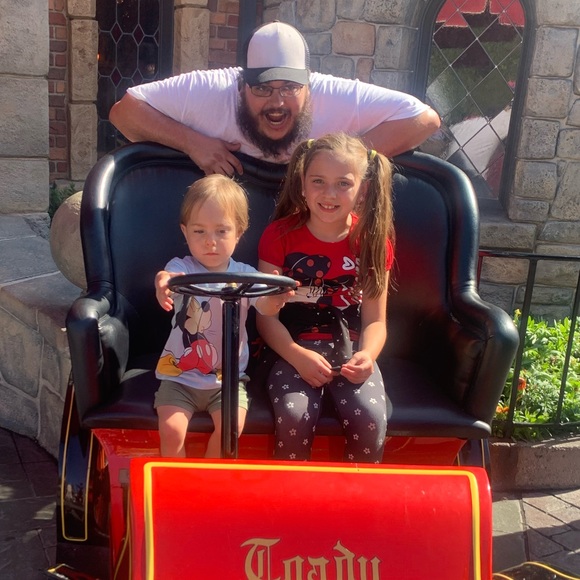 Meet your Posher, Heather - Picture 4 of 9